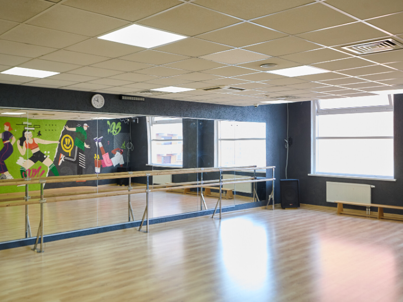 Фитнес-центр Fitness One, Лесной городок